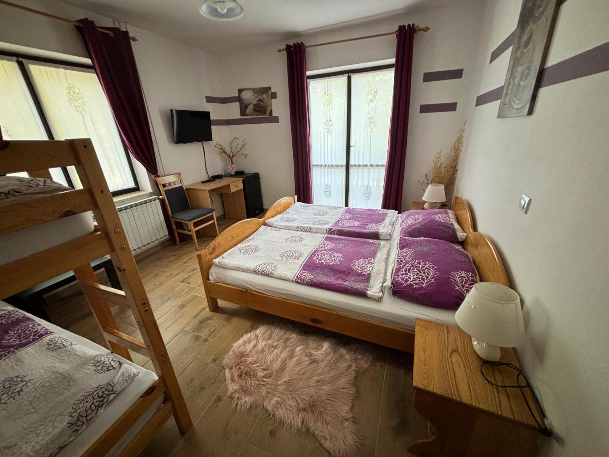 Guest House Kmecki Hram Fortuna Идрия Экстерьер фото